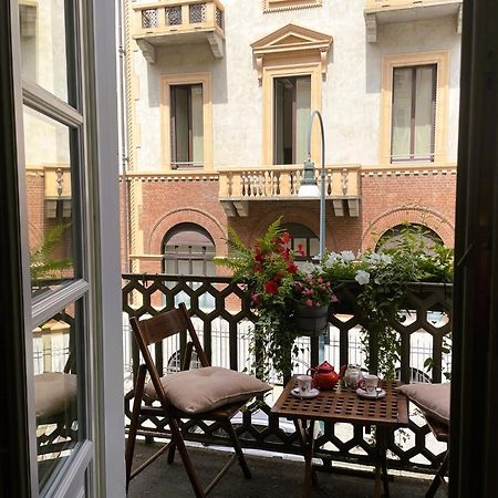 Emozione Torino - Affascinante, Silenzioso, In Palazzo D'Epoca Pressi Piazza Solferino Apartment ภายนอก รูปภาพ